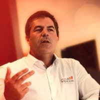 Ronan Olivin, Dirigeant de Aquaclim Service